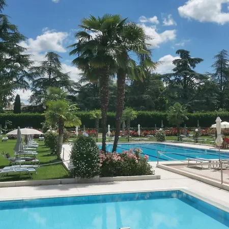 Hotel Western Modena 4*