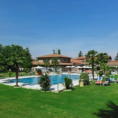 Western Modena 4*