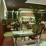 Western Modena 4*